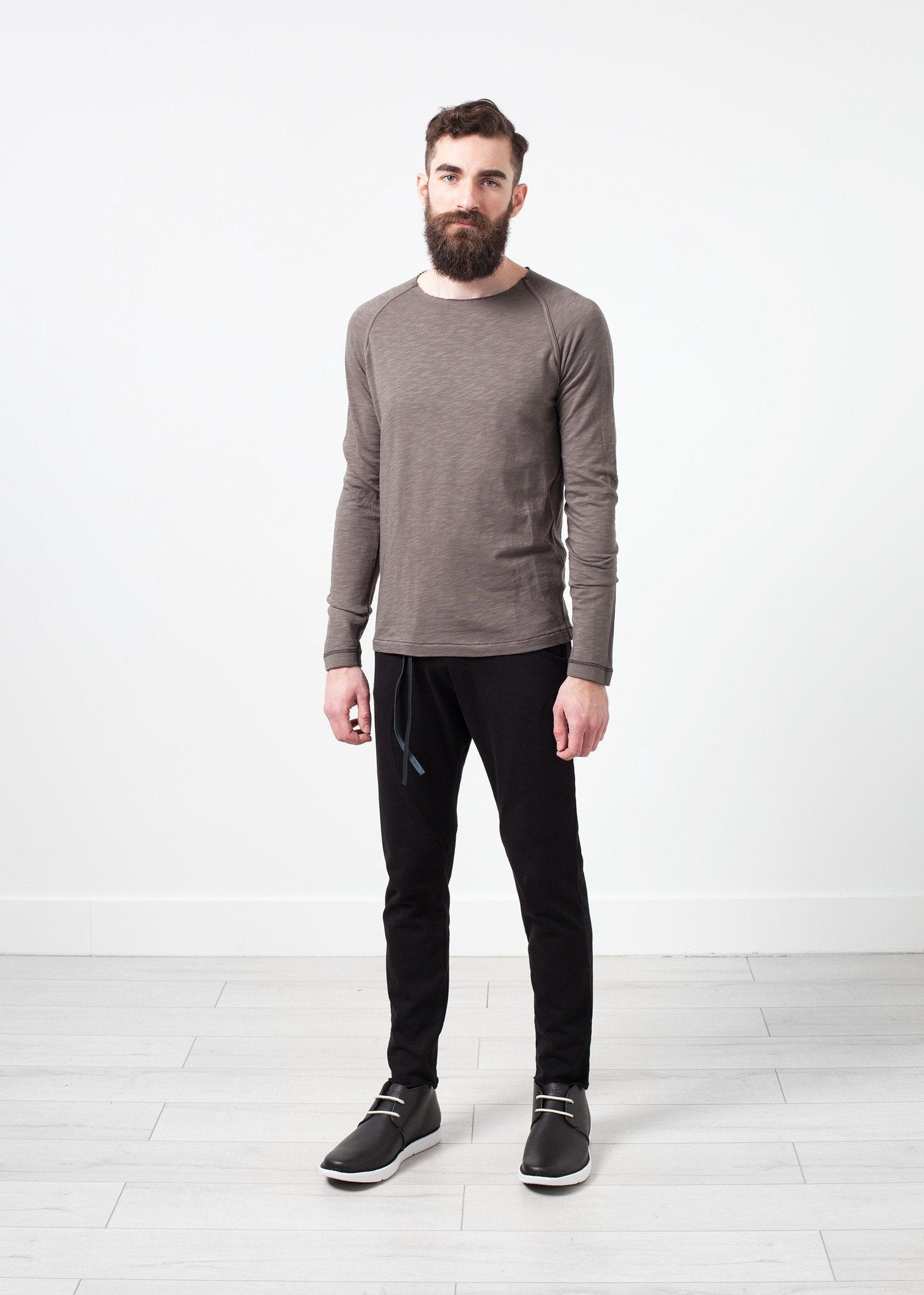 Daris Tee in Olive right Daris Tee in Olive