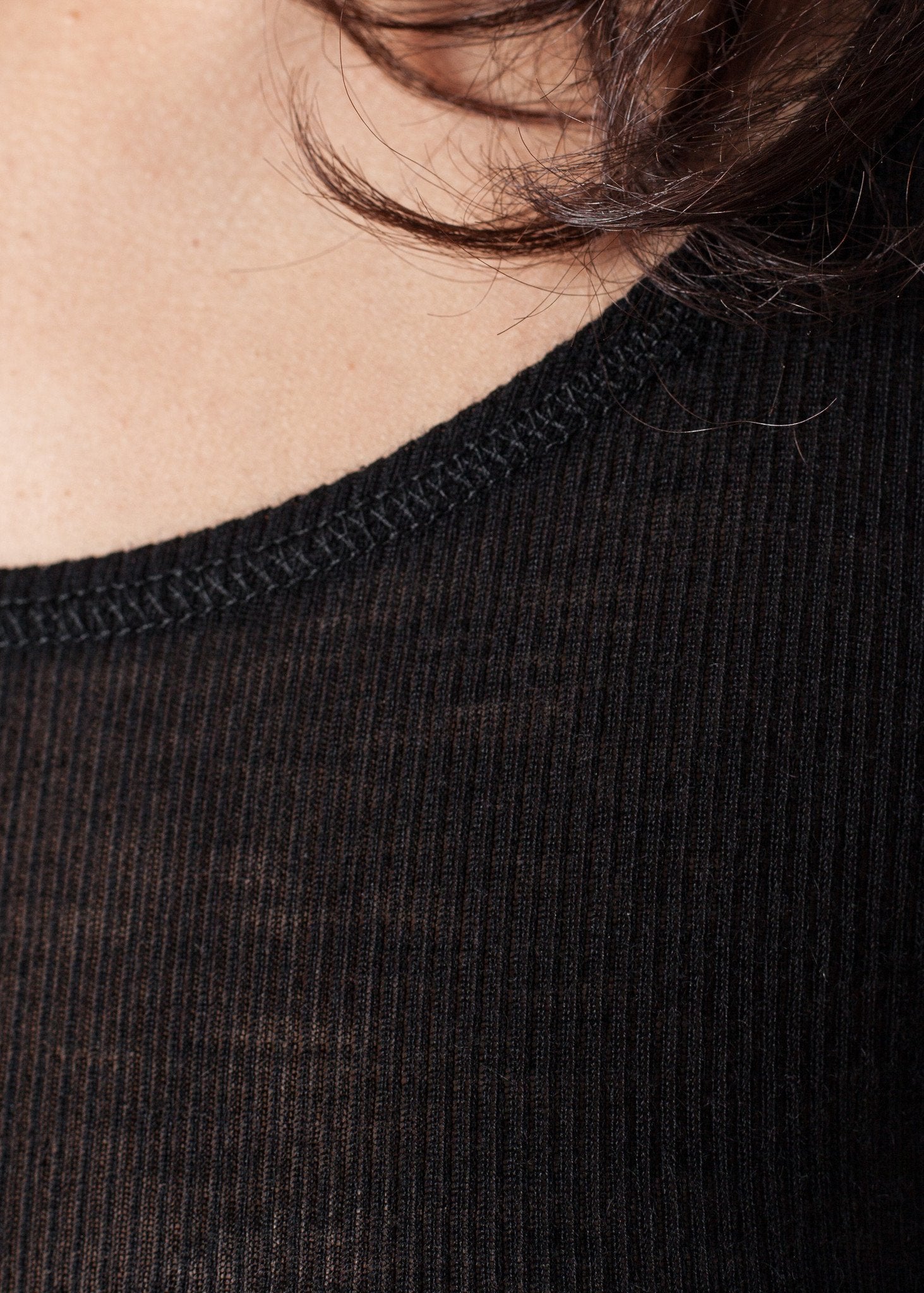 Easy Ribbed Tank in Black - raj