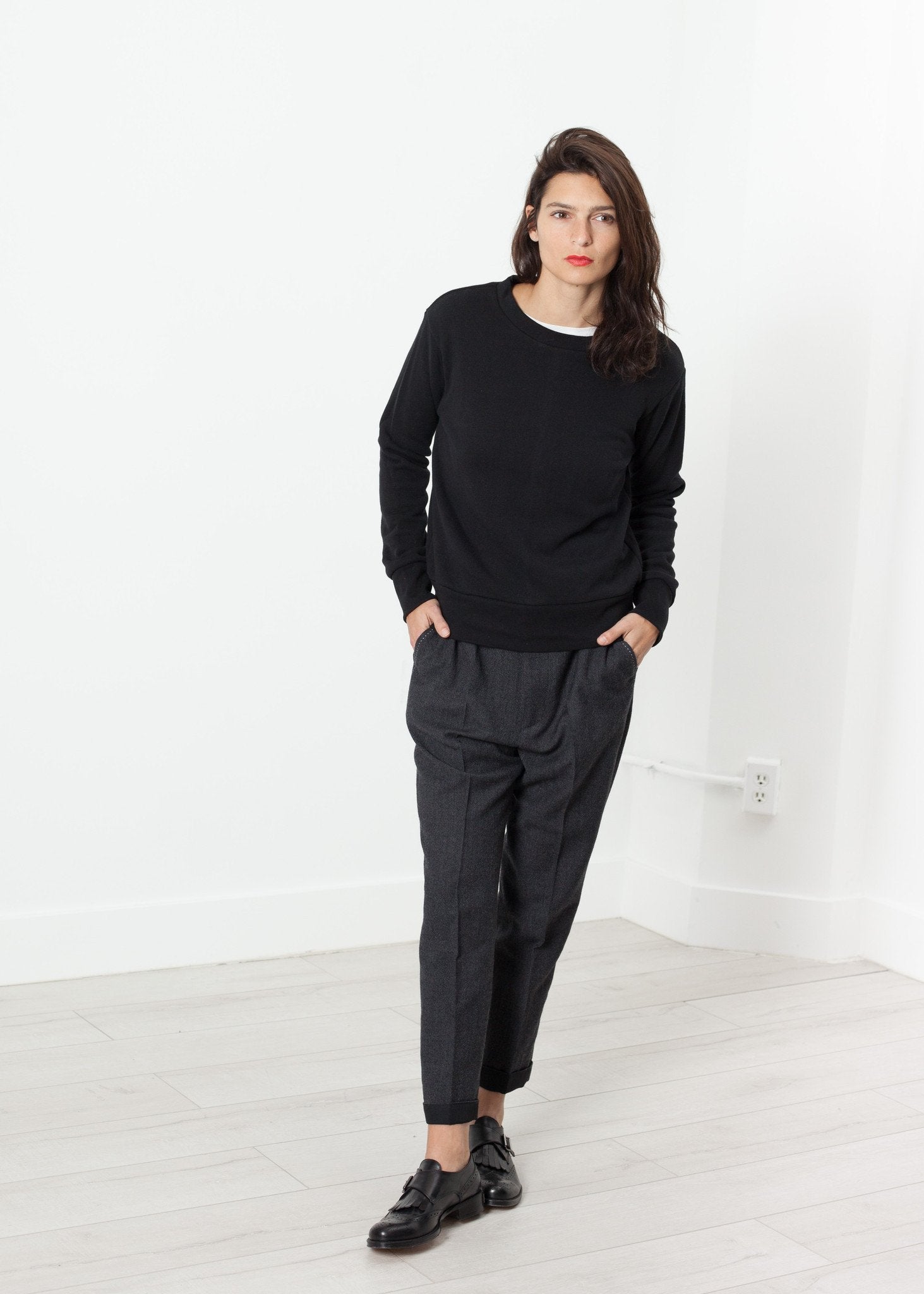 Loopwheeler Sweatshirt in Black - raj