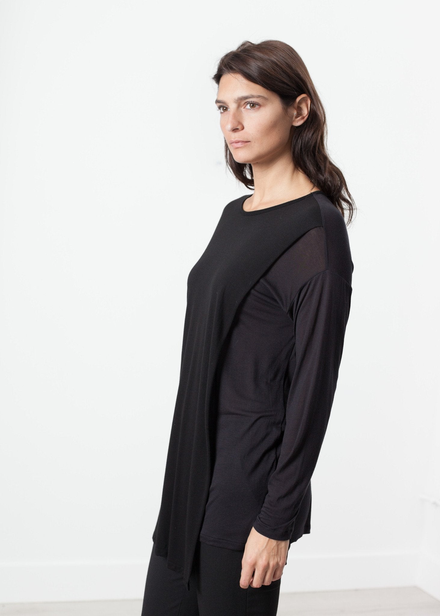 Laurier Tee in Black/Navy - raj