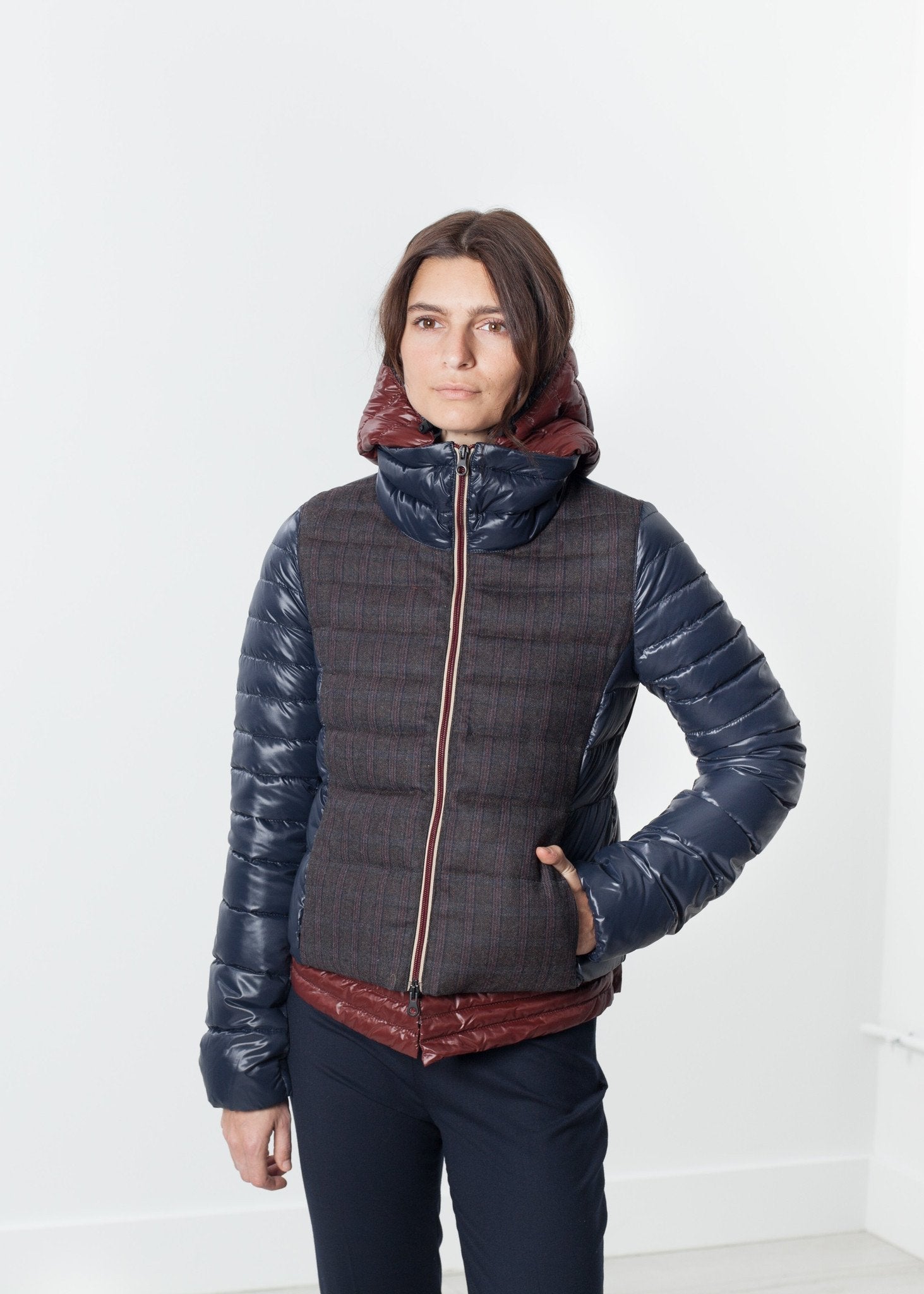 Cinosura Coat in Navy right Cinosura Coat in Navy
