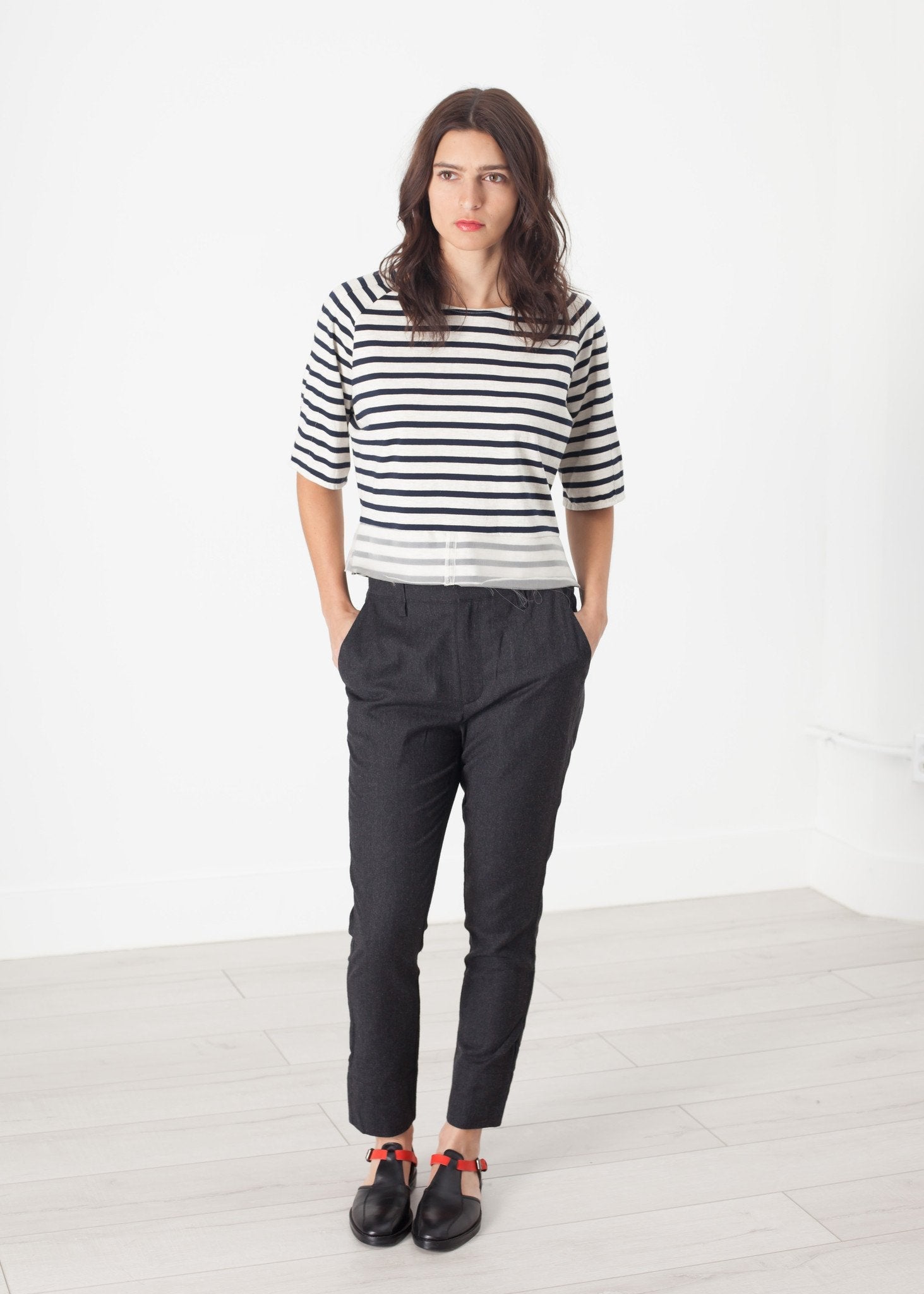 Eda Pants in Black right Eda Pants in Black
