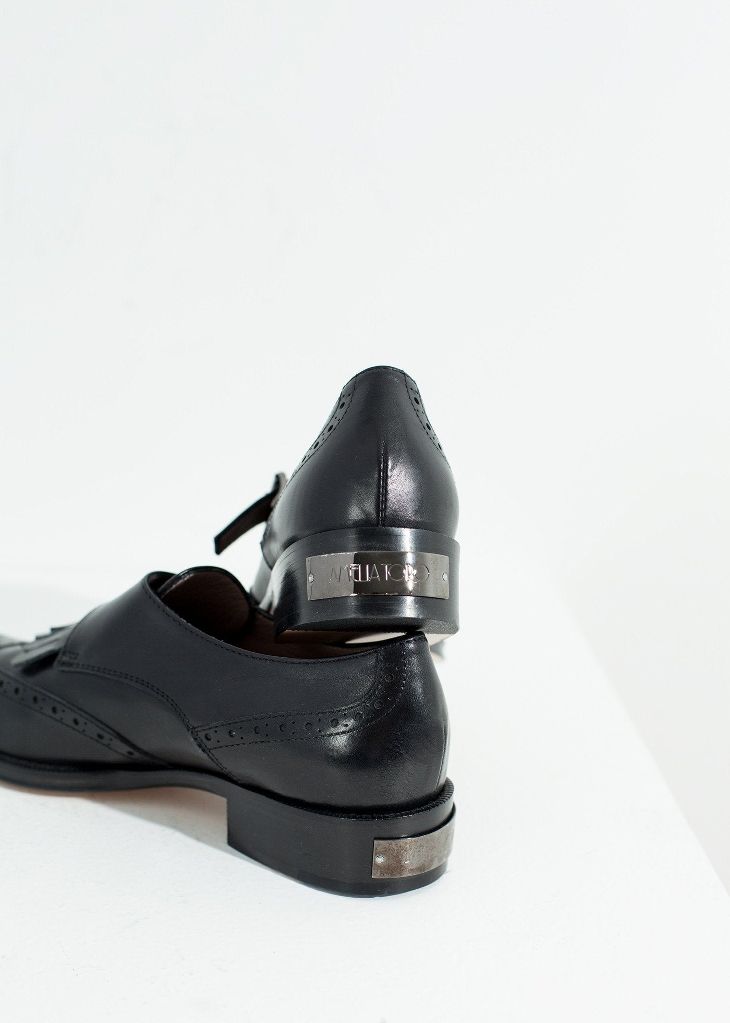 Golf Shoe in Black - raj