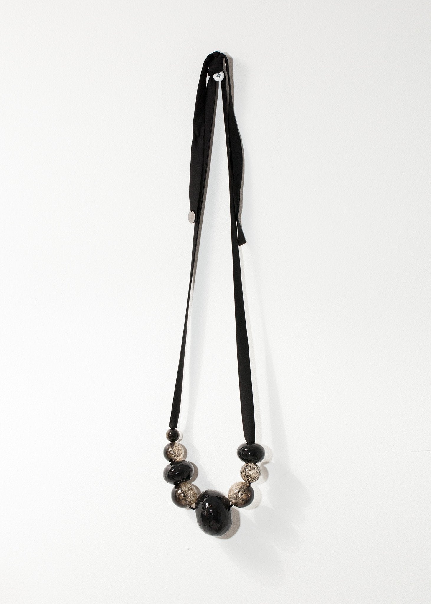 Anchor Necklace right Anchor Necklace