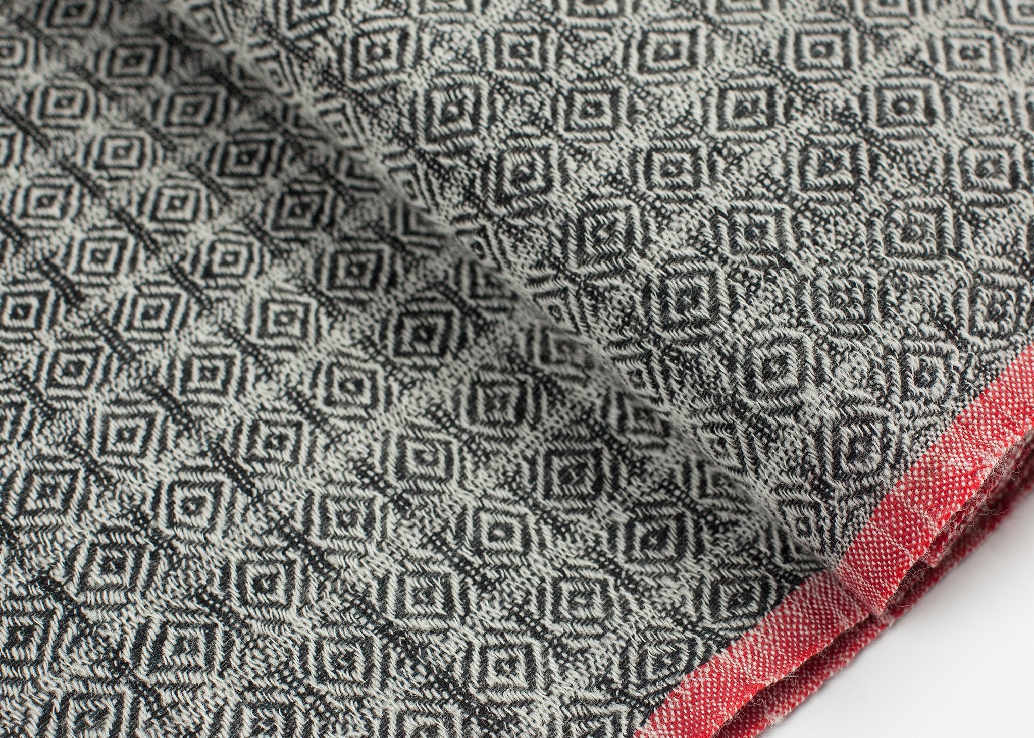Diamond Scarf in Black/Natural - raj