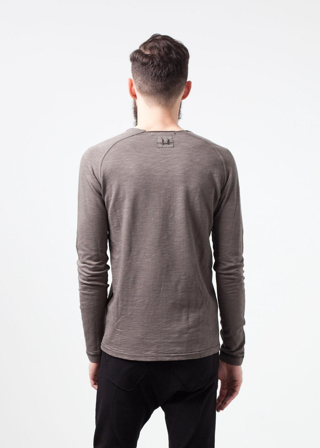 Daris Tee in Olive - raj