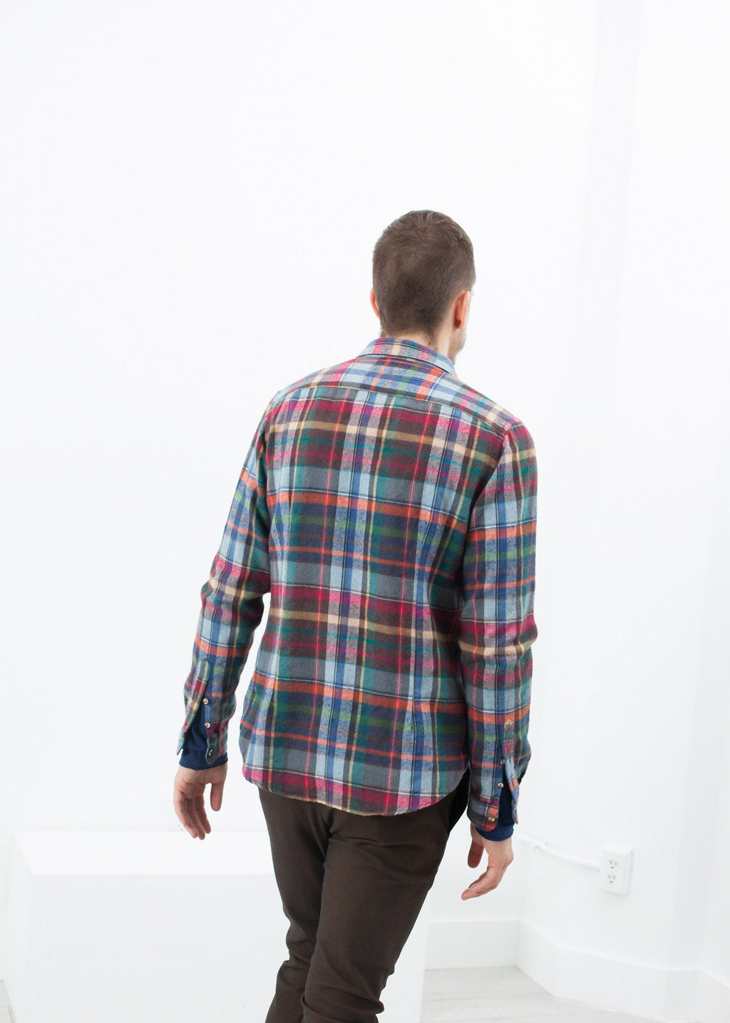 Riccardo Button-Up in Plaid Multi - raj
