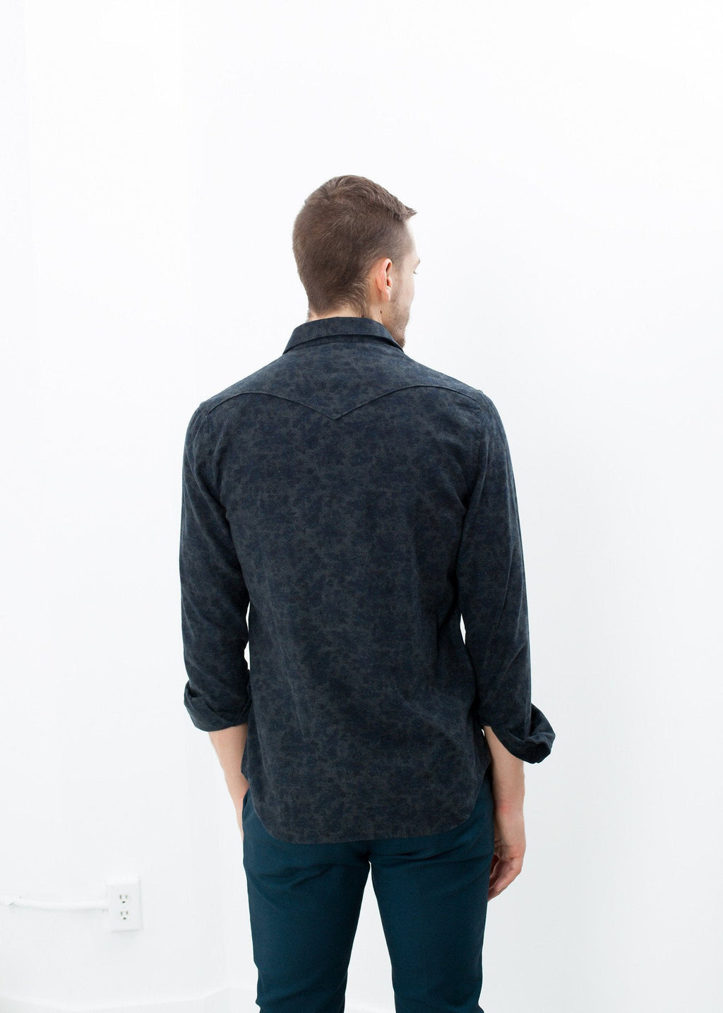 Western Arkansas Button-Up in Dark Hash Floral - raj