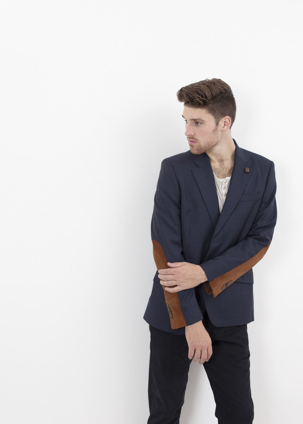 Swift Low Blazer in Navy -nadeem