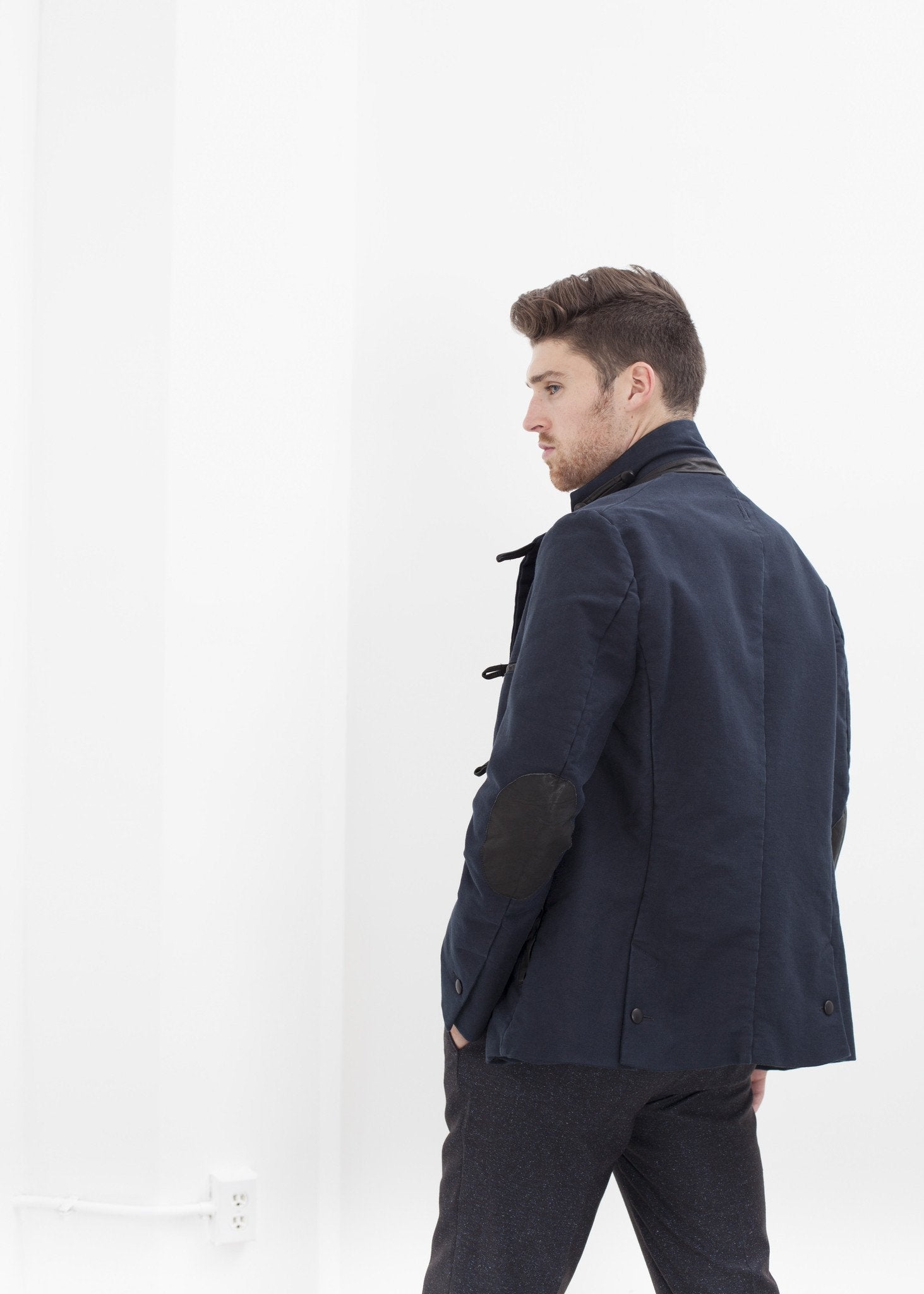 Taurin Jacket in Navy - raj