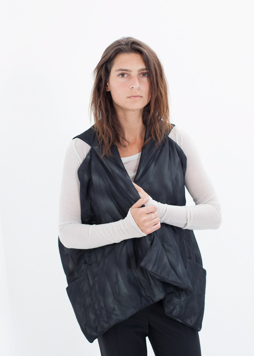 Quilted Mesh Waistcoat in Black/White -nadeem