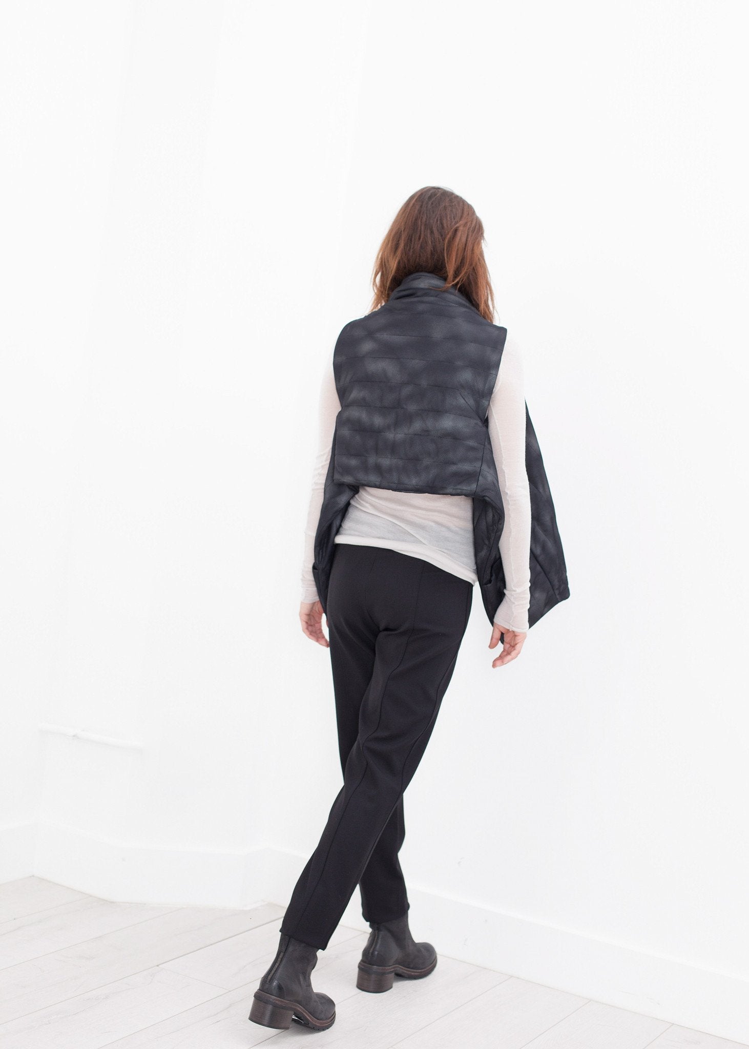 Quilted Mesh Waistcoat in Black/White - raj