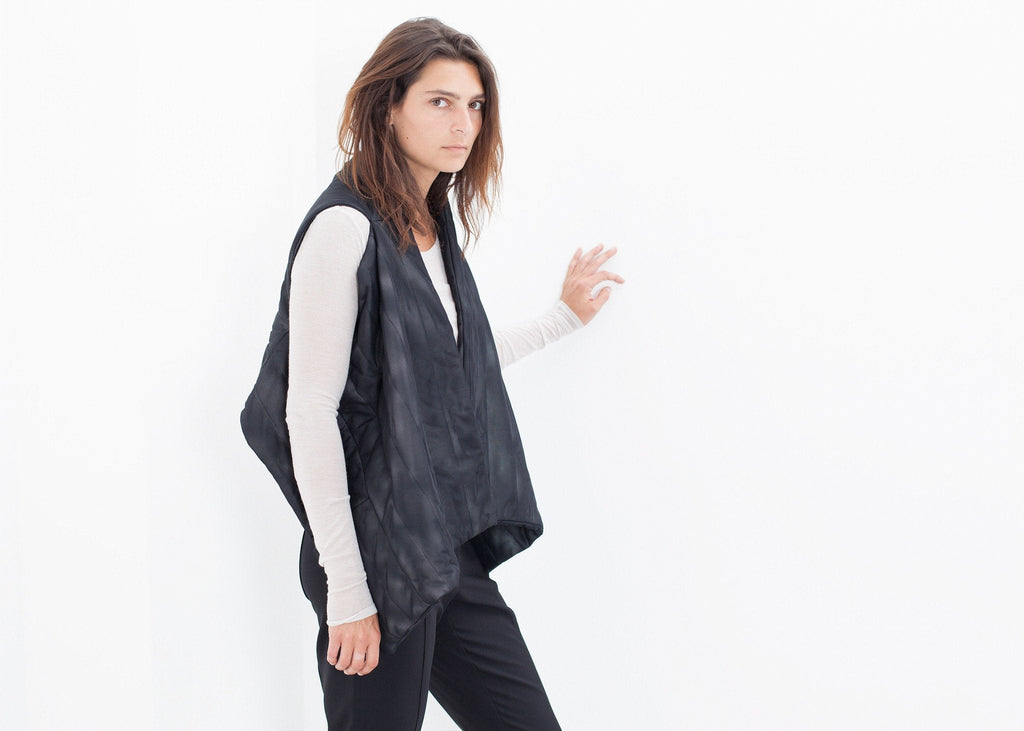 Quilted Mesh Waistcoat in Black/White - raj