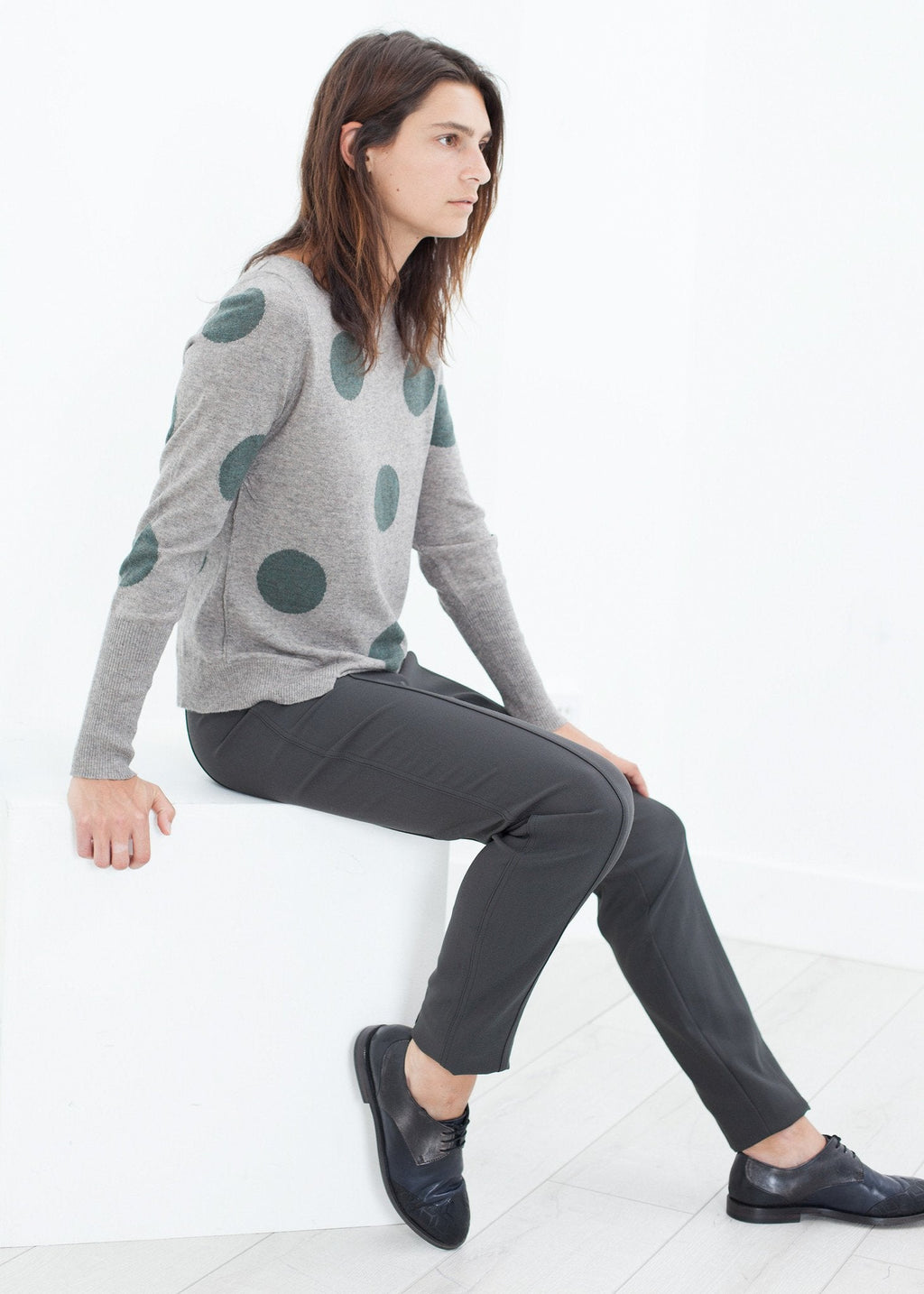 Mirco Pant in Stone -nadeem