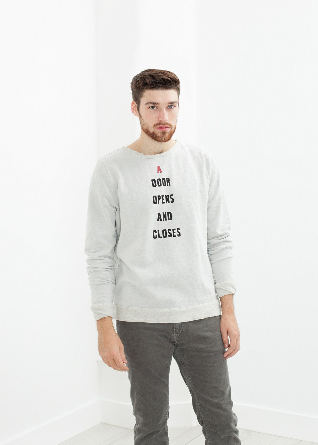 Vintage Sweatshirt in Light Grey -nadeem