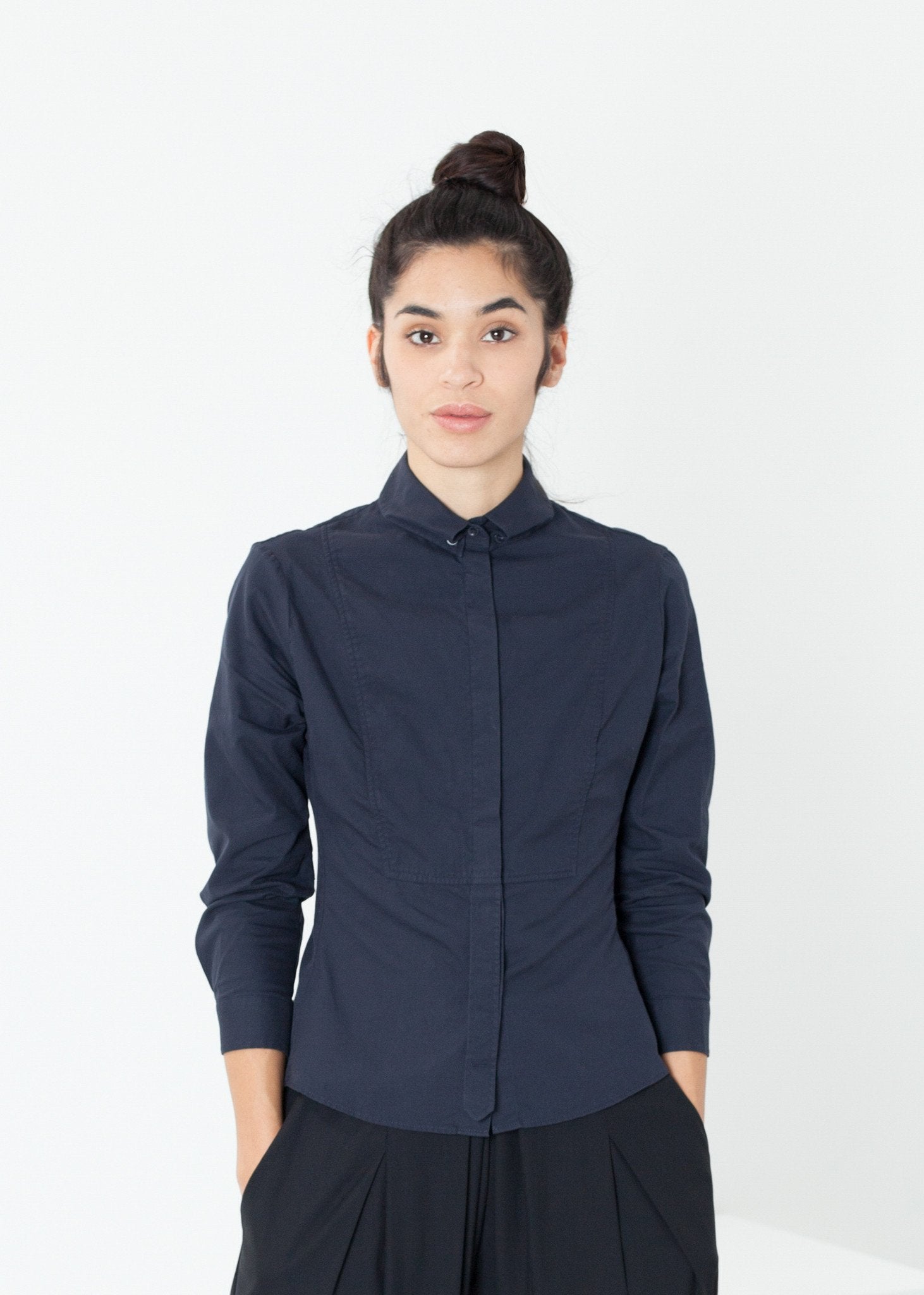 Wrinkled Tux Shirt in Navy -nadeem