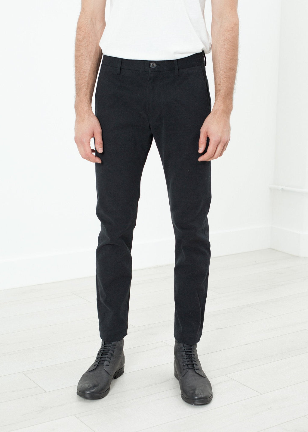 Men's Chino in Black -nadeem