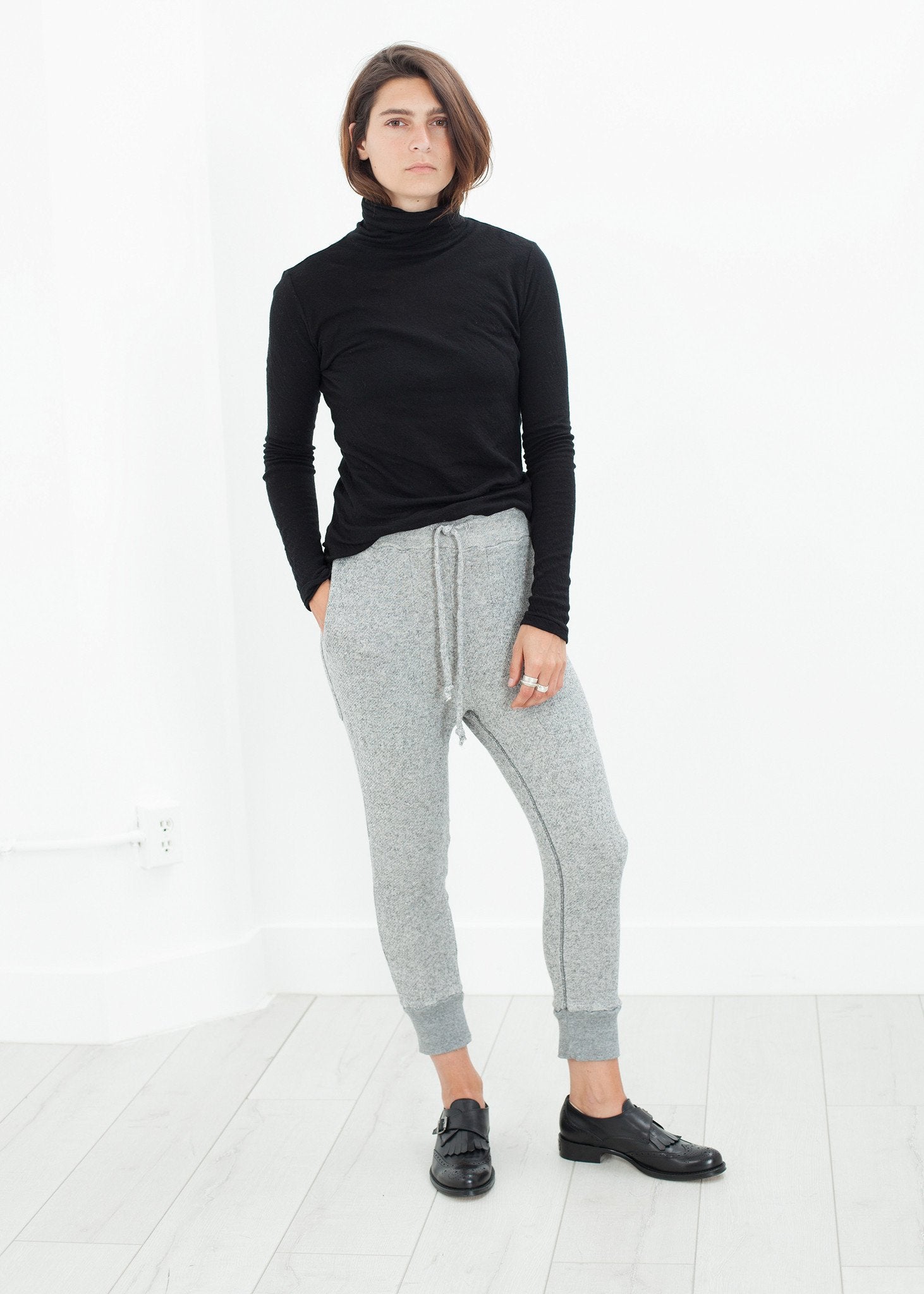 Highsoft Cropped Sweat in Heather Grey right Highsoft Cropped Sweat in Heather Grey