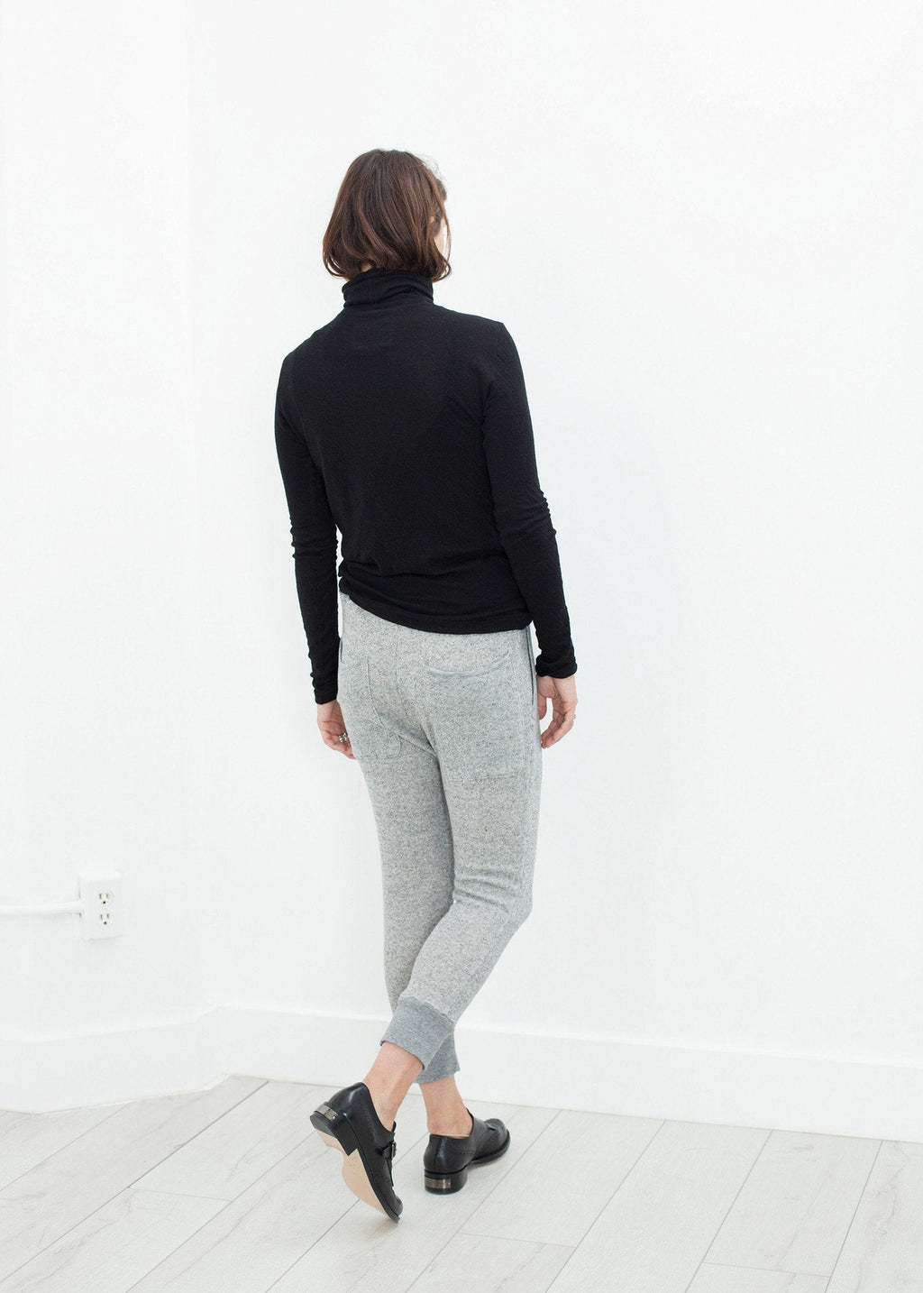 Highsoft Cropped Sweat in Heather Grey - raj