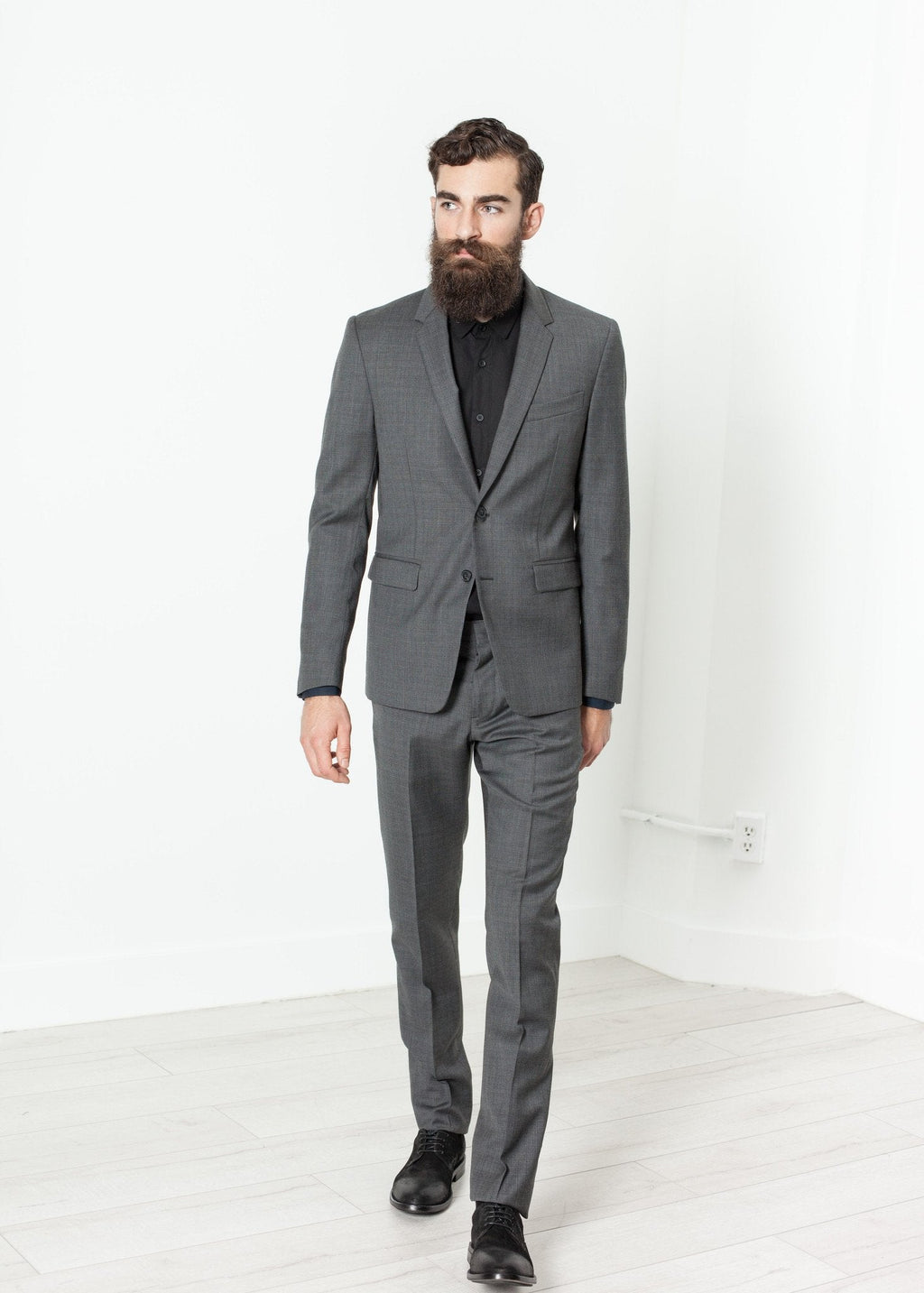 Men's Completo Suit in Grey -nadeem