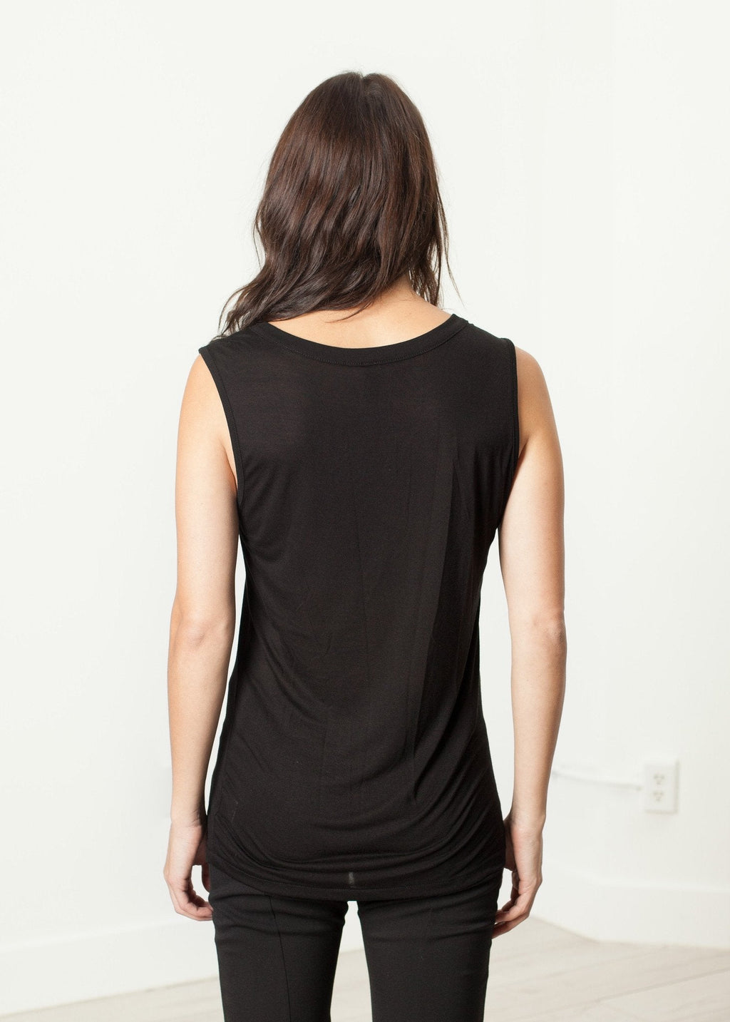 Millenium Tank in Black - raj