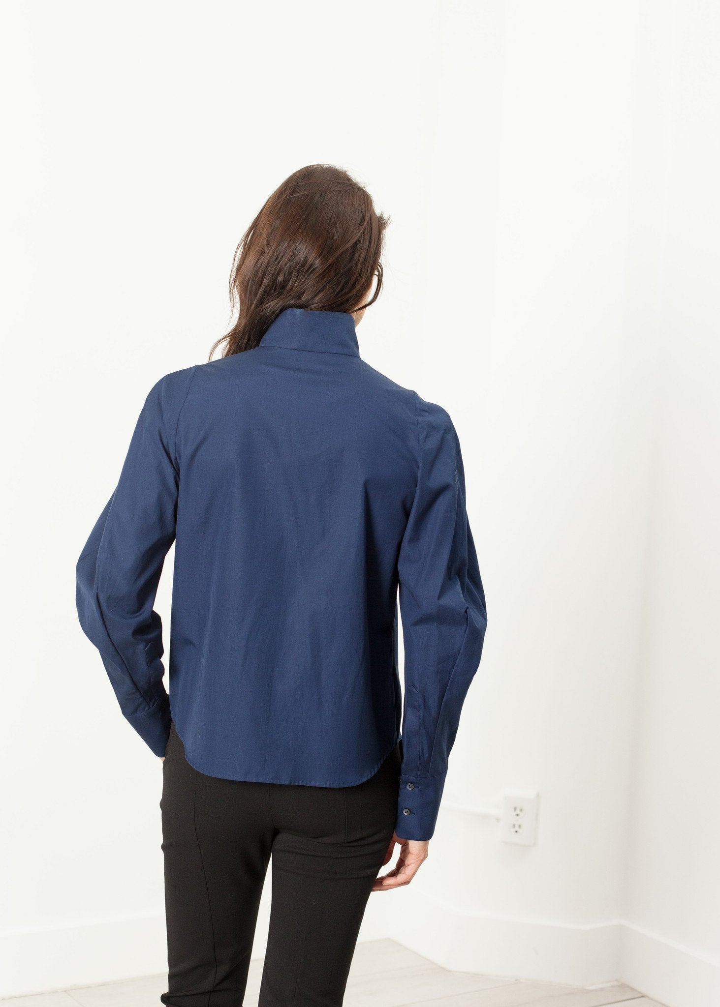 Full Collar Poplin Blouse in Navy - raj