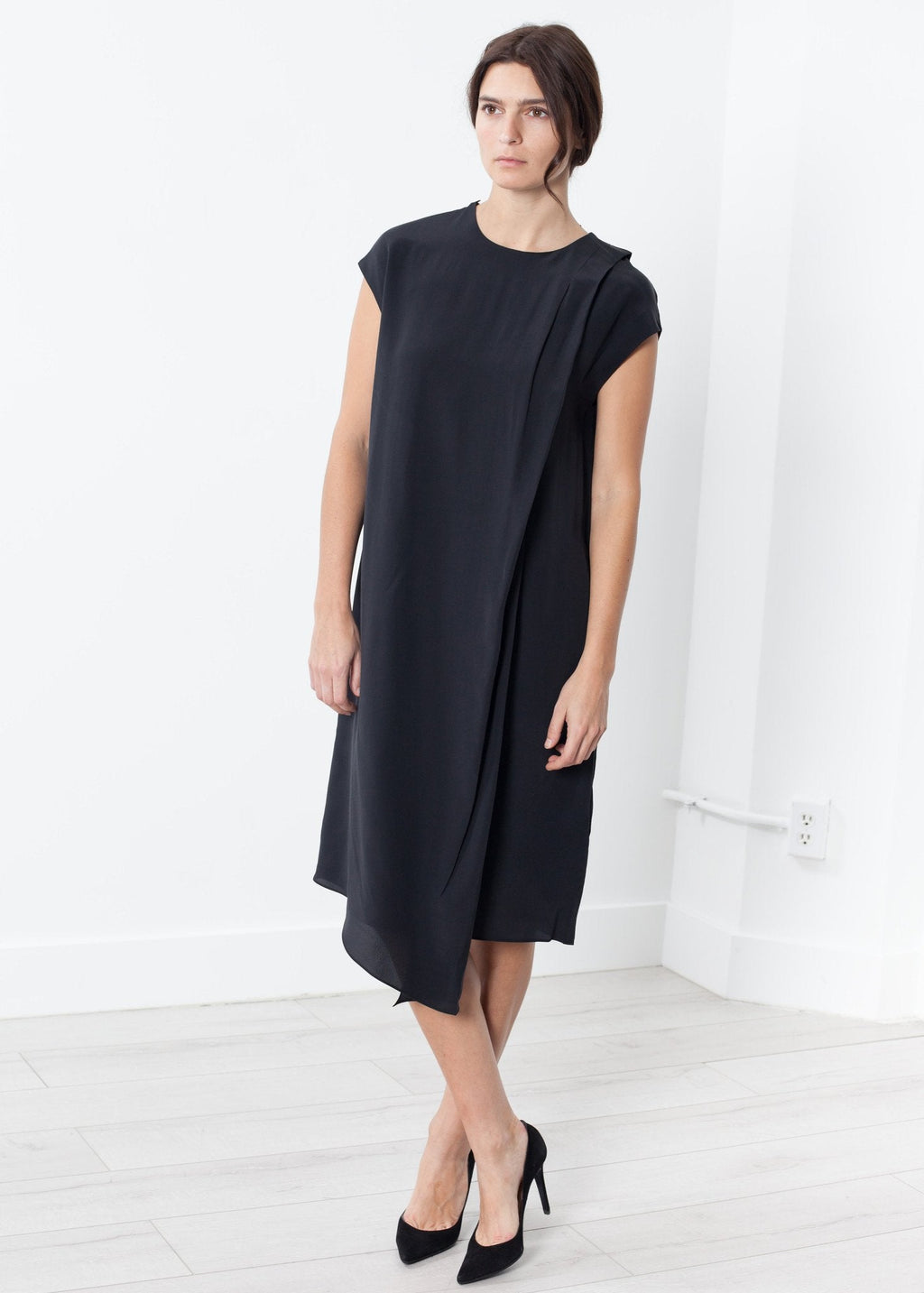 Elvira Dress in Black right Elvira Dress in Black