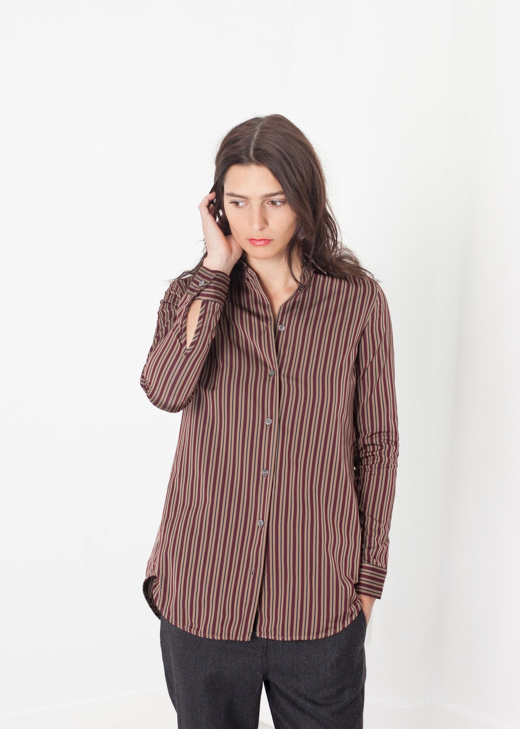 Sheen Button-Up in Red/Tan -nadeem