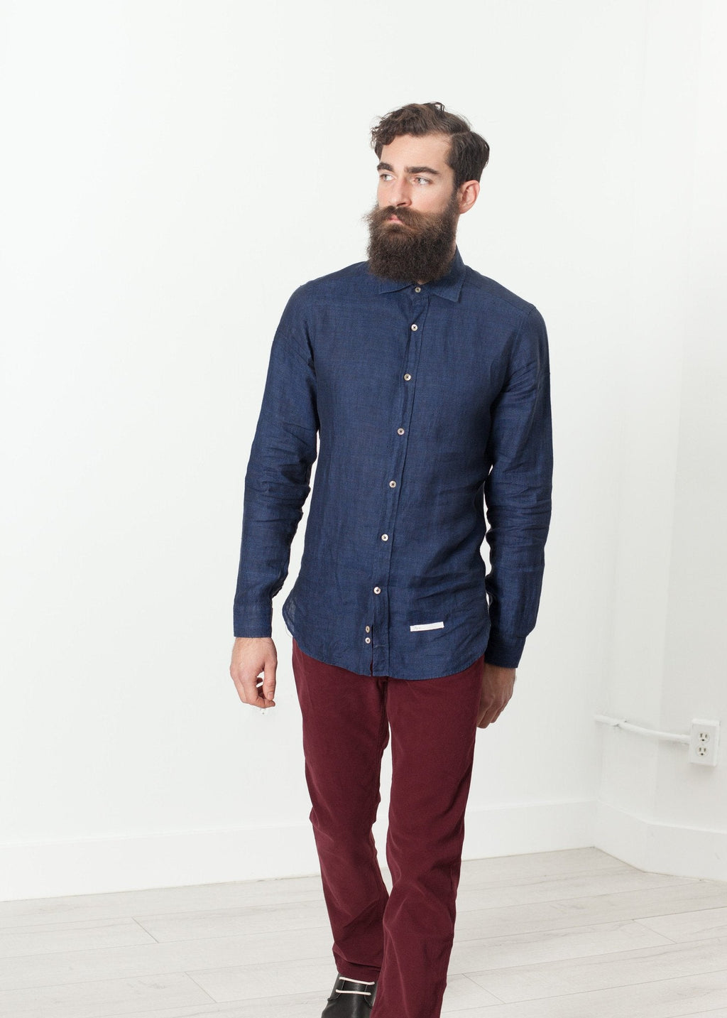 Button Up Shirt in Navy right Button Up Shirt in Navy