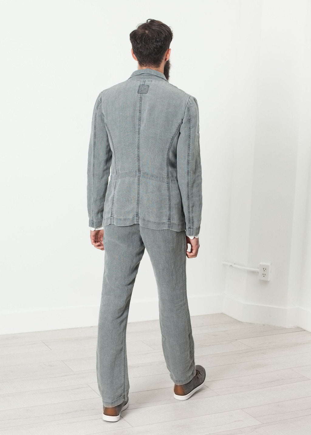 Riga Jacket in Tar - raj