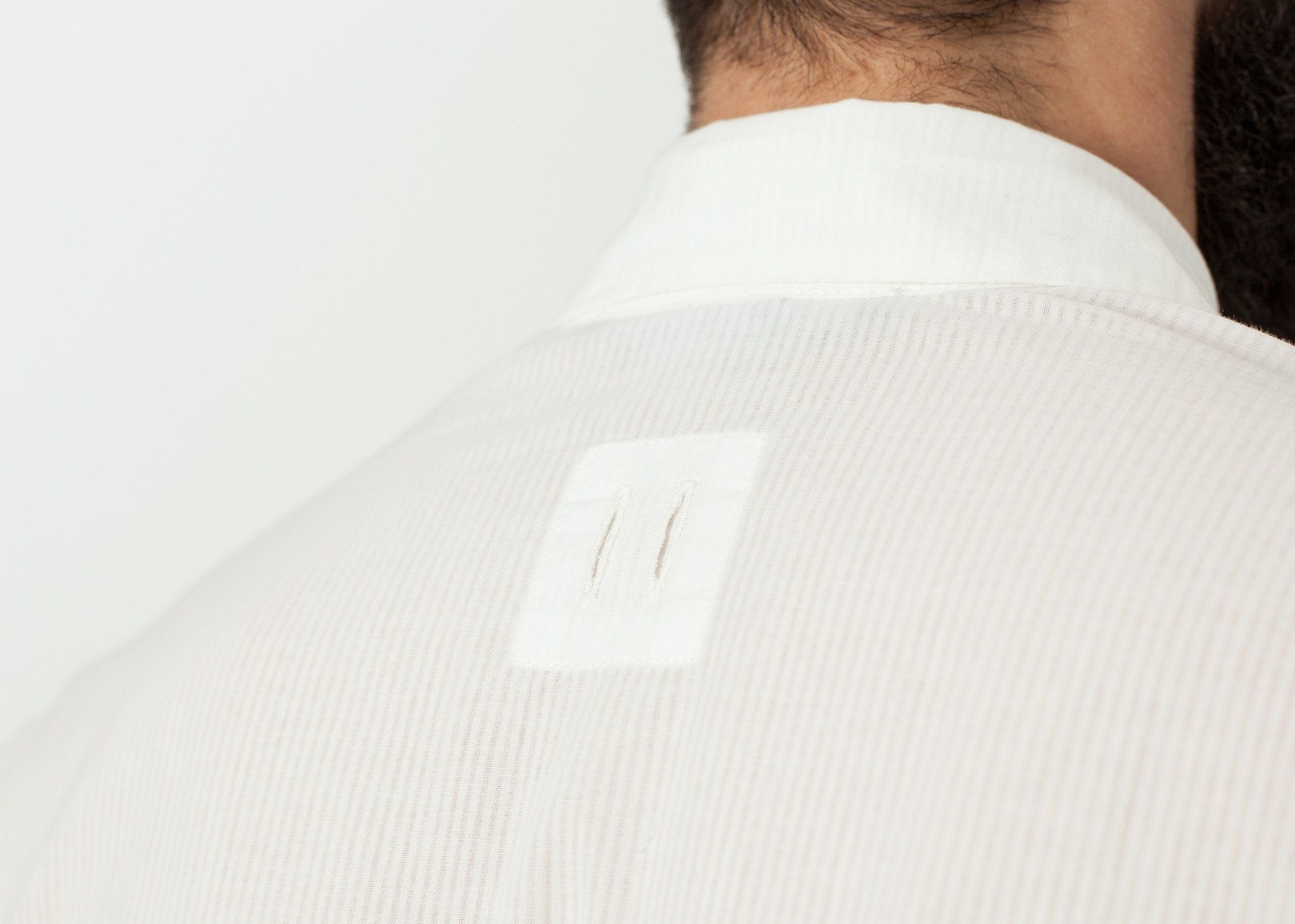 Hempel Shirt in White - raj