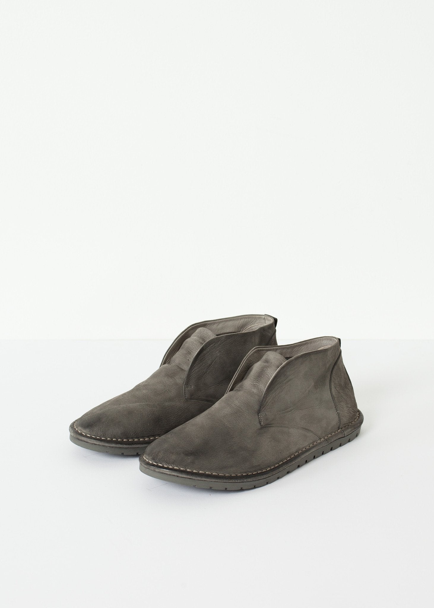 Laceless Sneaker right Laceless Sneaker