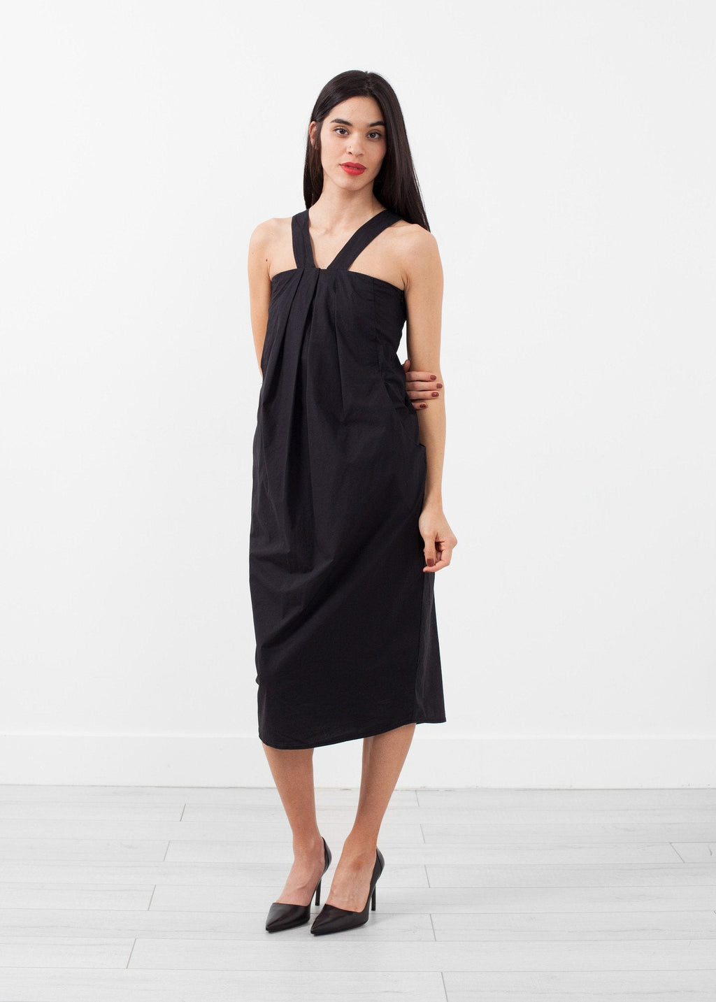 V-Strap Pocket Dress -nadeem