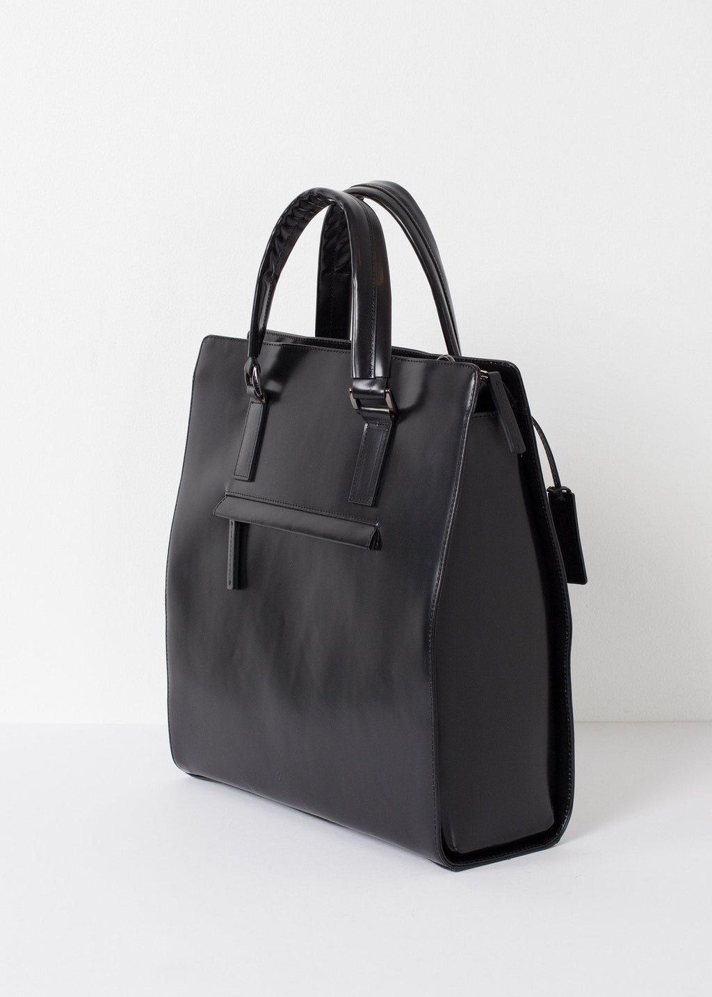 Vertical Tote -nadeem