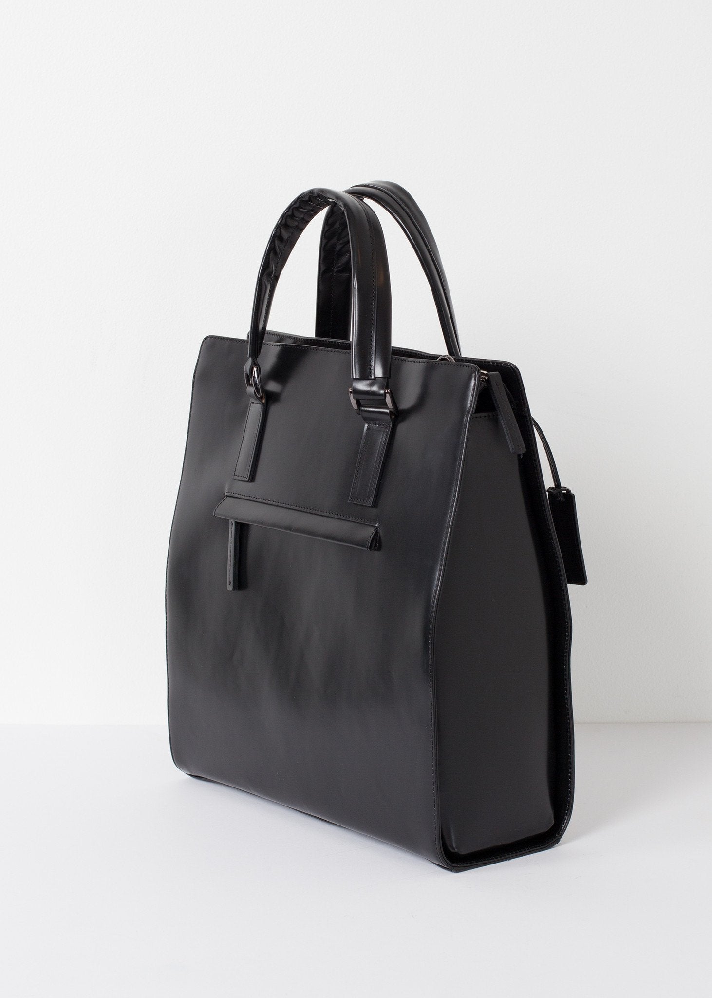 Vertical Tote -nadeem