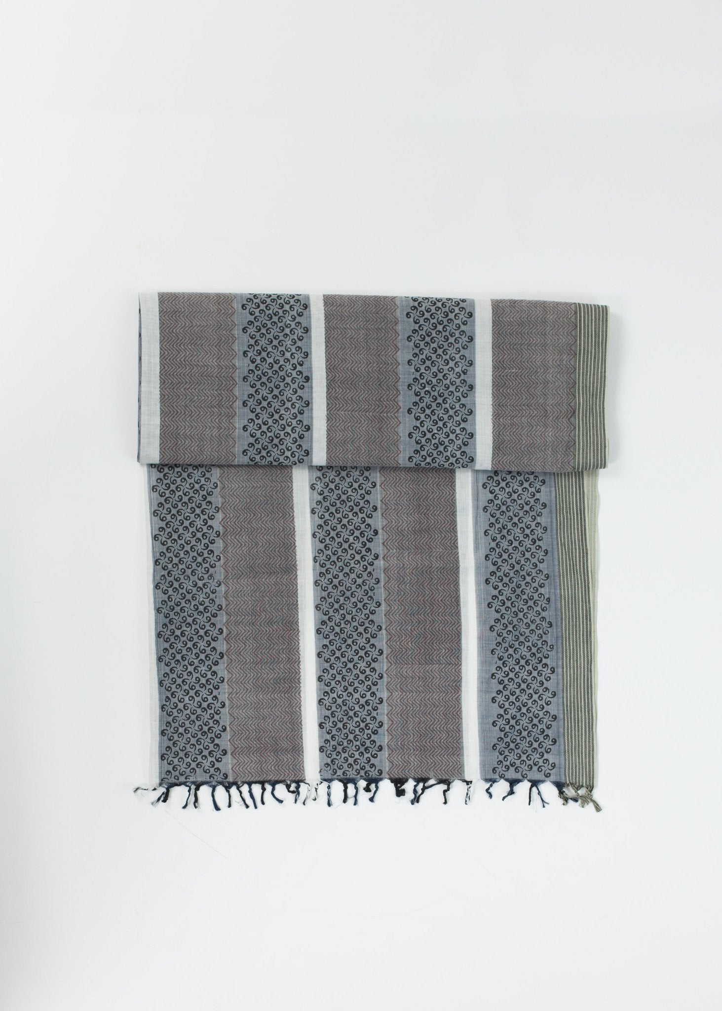 Pigeon Scarf -nadeem