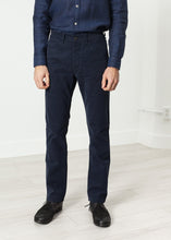 Load image into Gallery viewer, Alex Twill Pant in Navy
