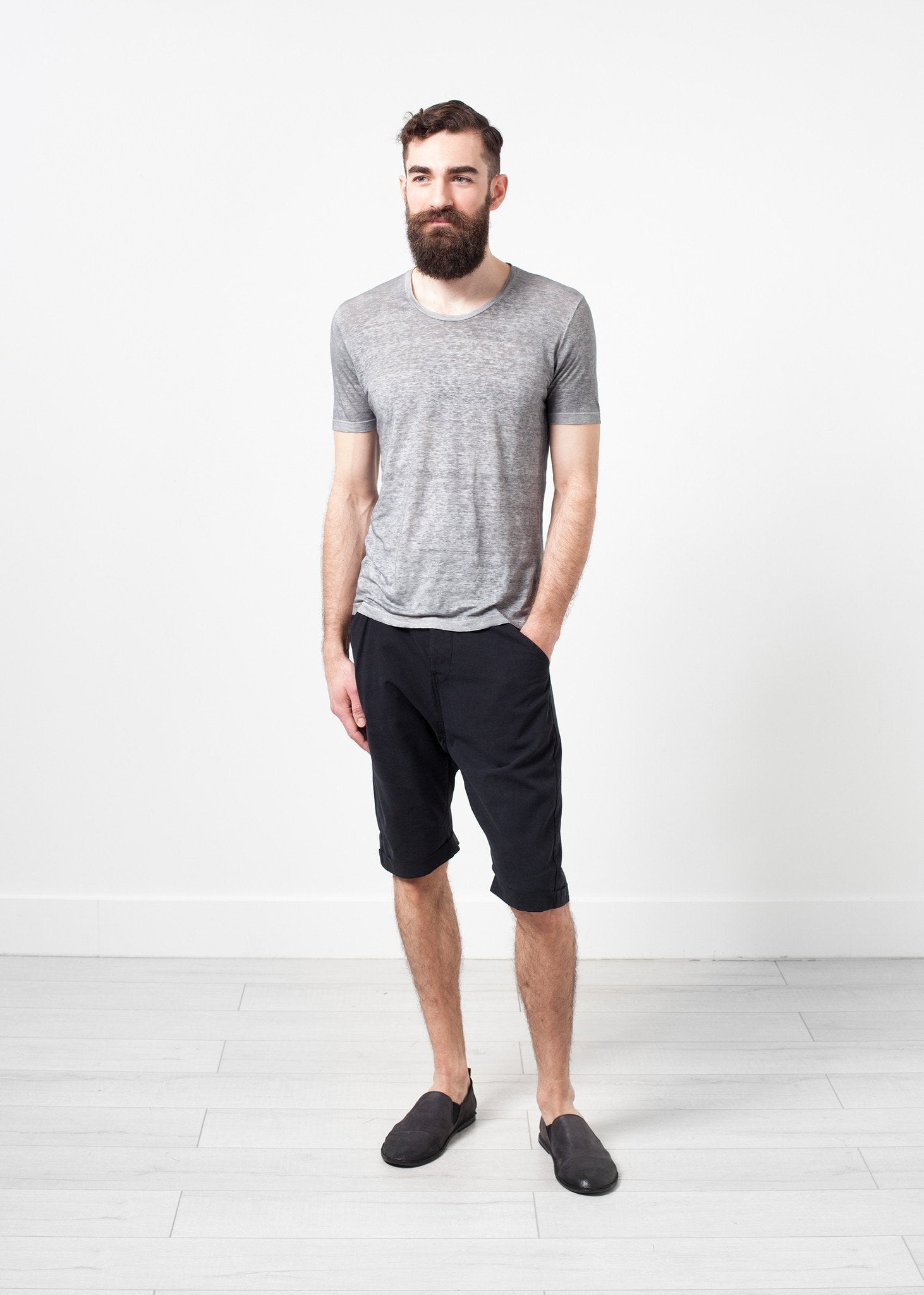 Linen T-shirt in Dolphin right Linen T-shirt in Dolphin