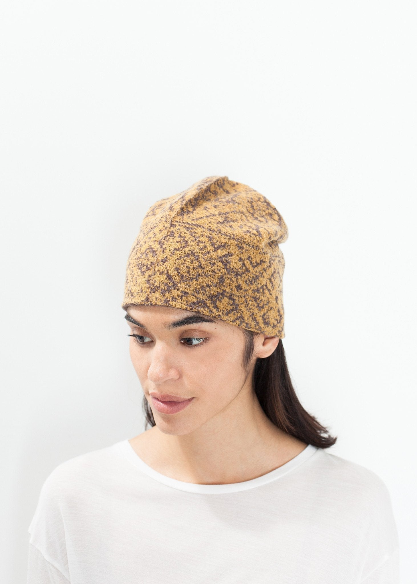 Reversible Beanie in Amber - raj