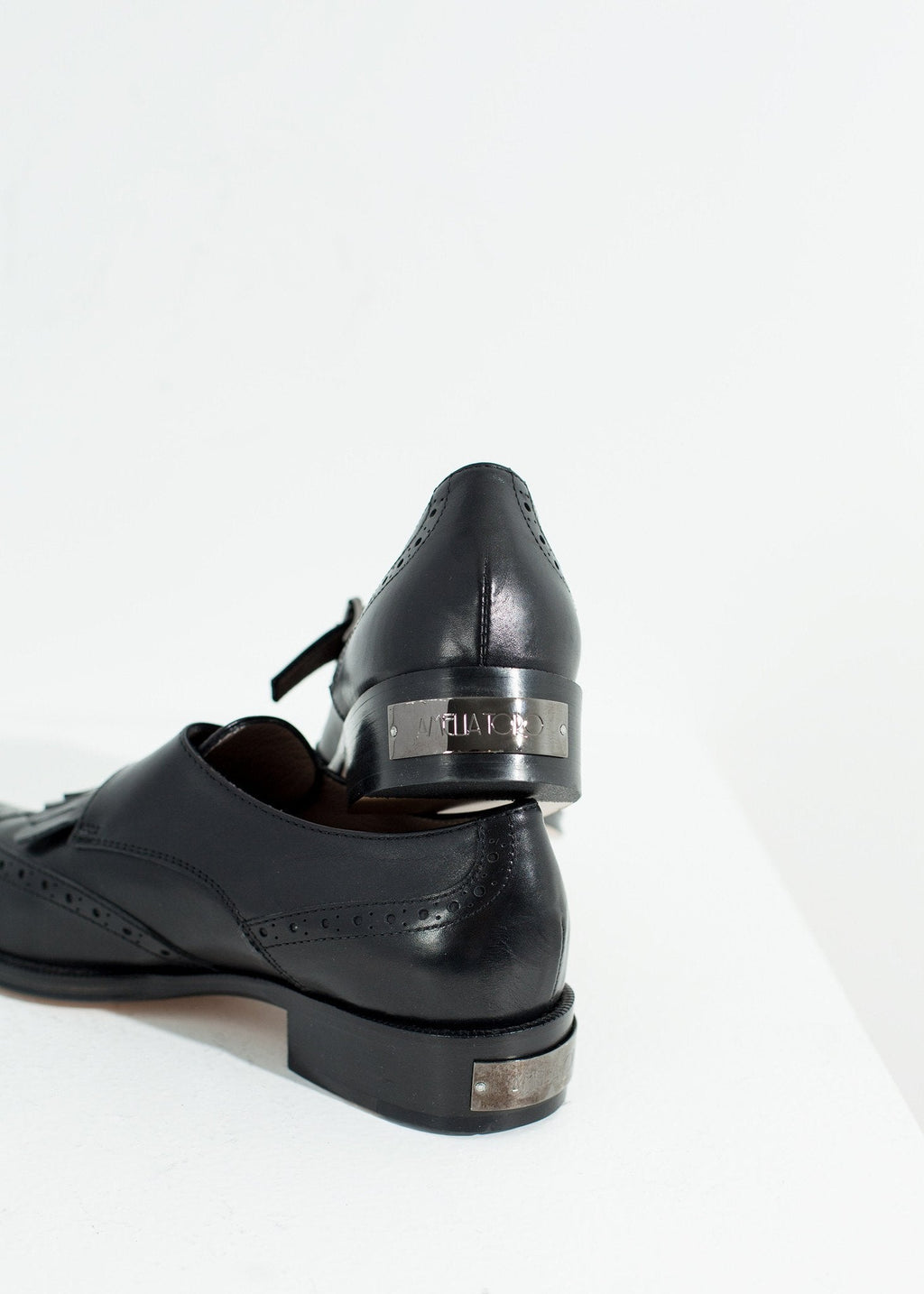Golf Shoe in Black - raj