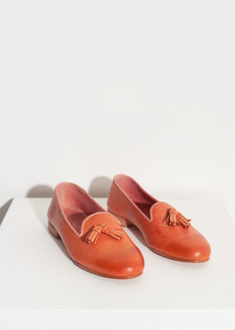 Leather Loafer in Rose right Leather Loafer in Rose