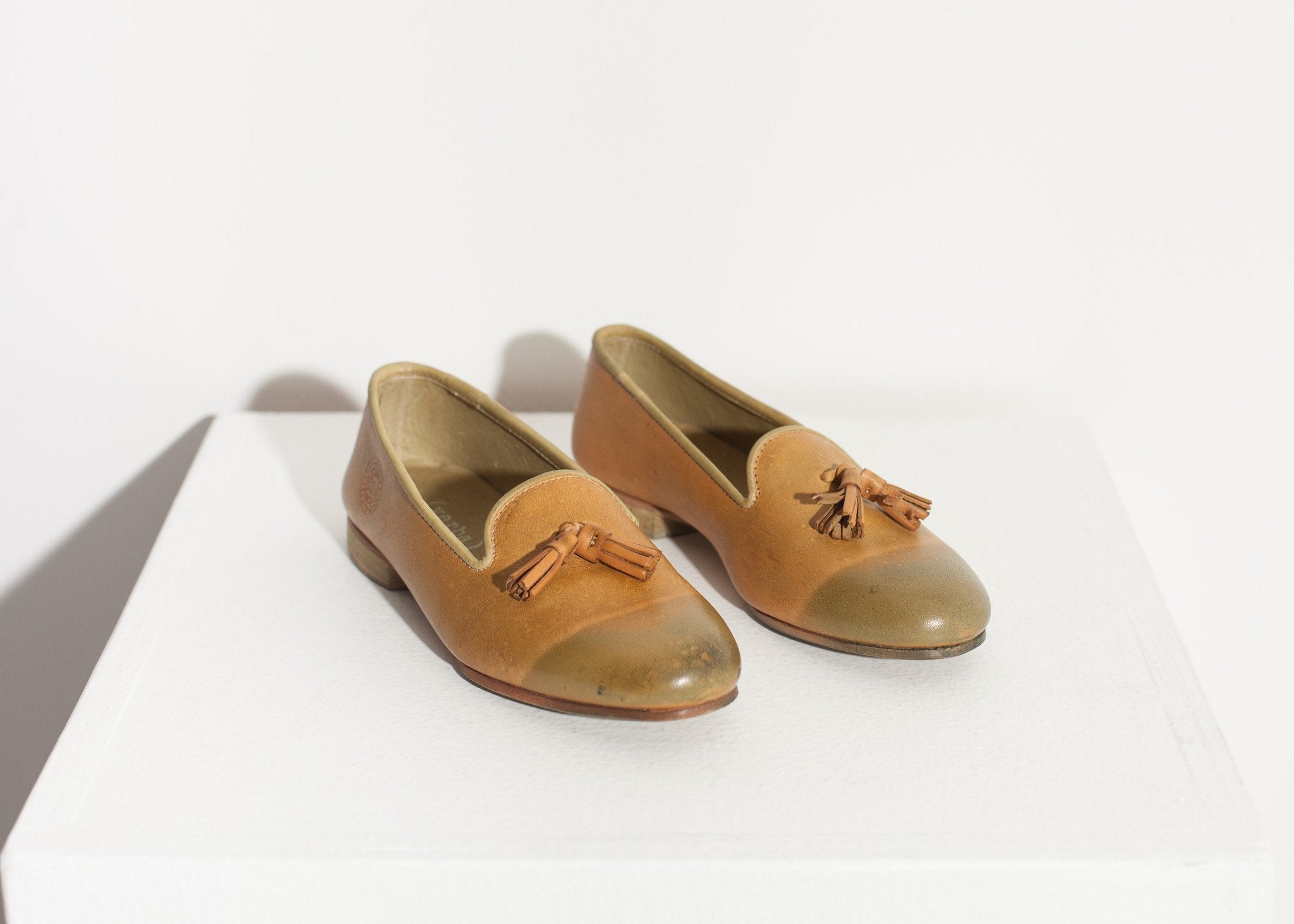 Leather Loafer in Lime right Leather Loafer in Lime