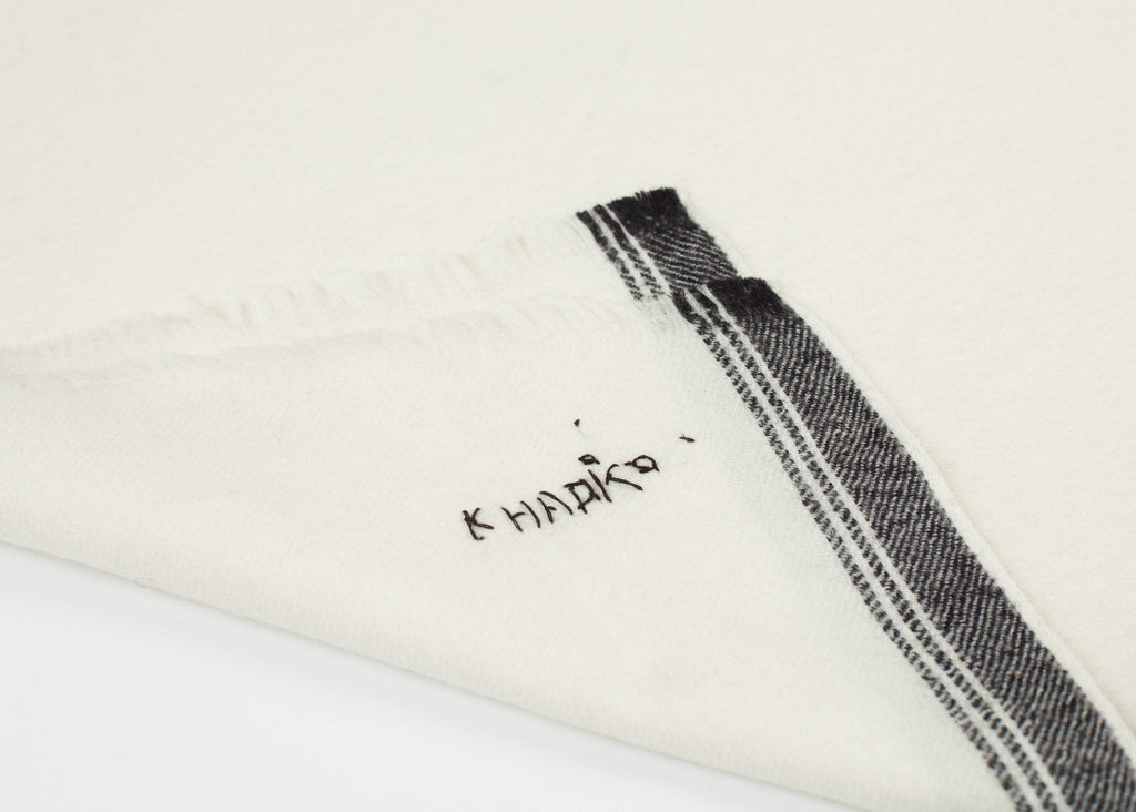 Edged Wool Scarf in Off White - raj