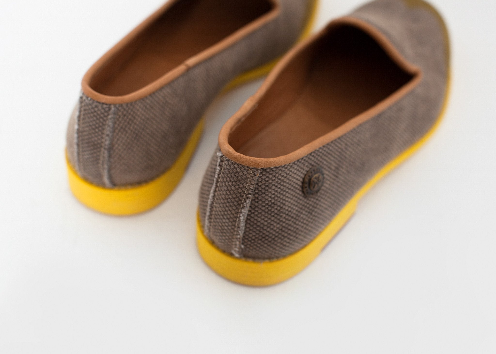 Wingtip Loafer in Yellow - raj