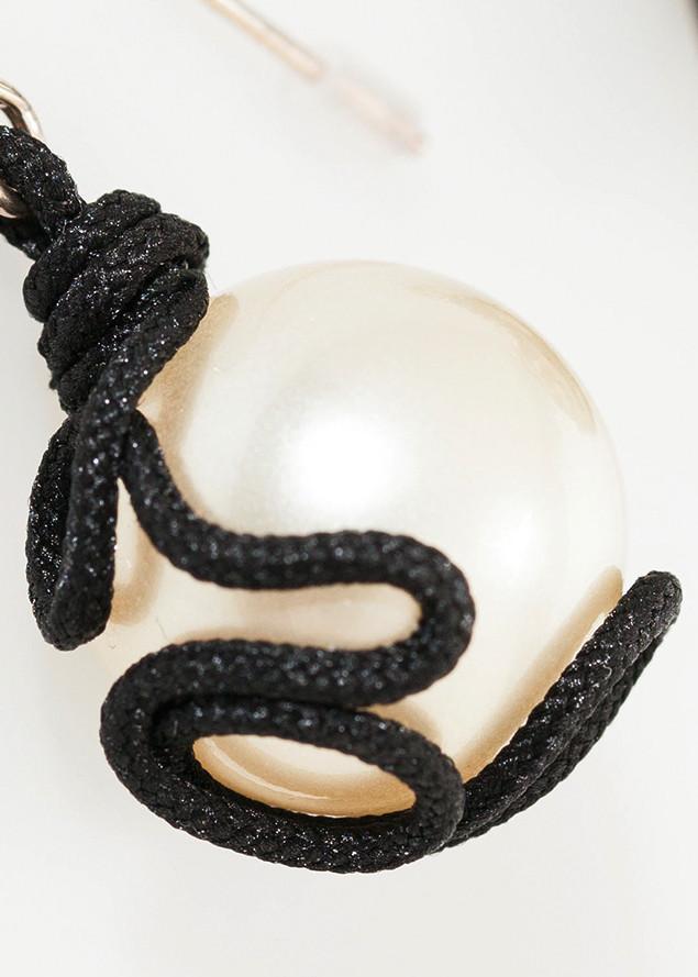 Float Bead Earring in Pearl - raj